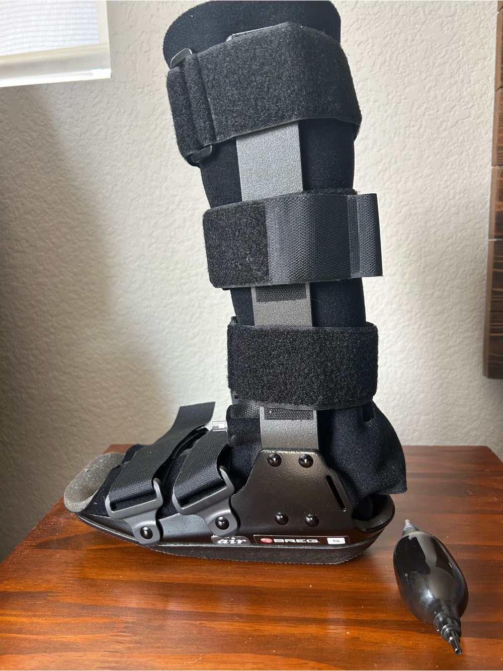 Breg Tall Cushioned Walking Boot